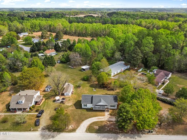 2795 Johnny Baker Road, Willow Springs, NC 27592
