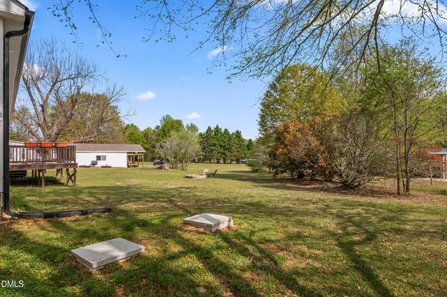 2795 Johnny Baker Road, Willow Springs, NC 27592