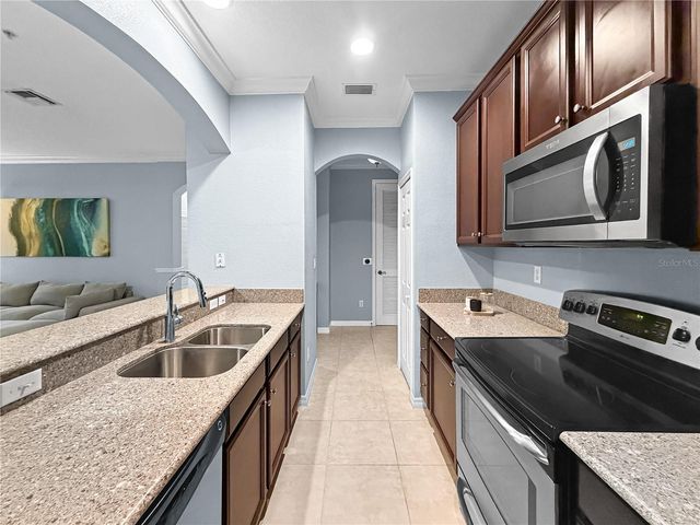 8256 MARITIME FLAG STREET 305, Windermere, FL 34786