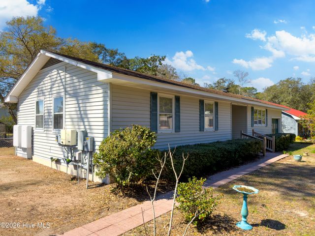 139 Stuart Avenue, Southport, NC 28461