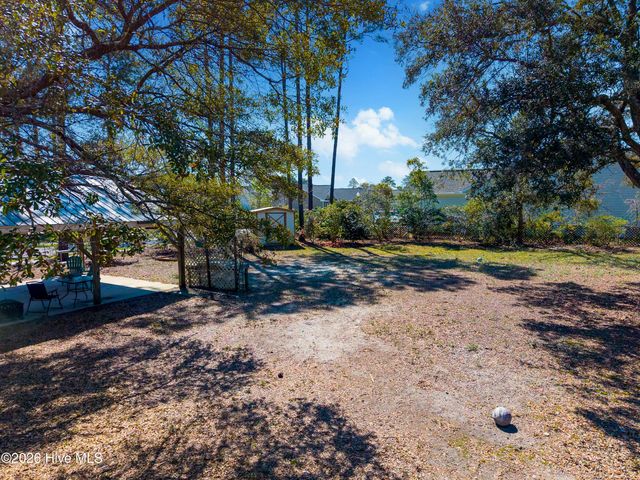 139 Stuart Avenue, Southport, NC 28461