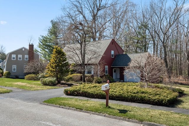 6 Slipper Hill Lane, Holden, MA 01520