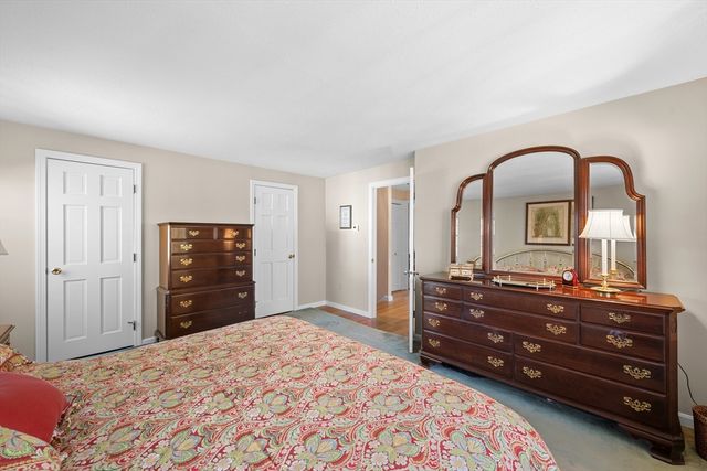 6 Slipper Hill Lane, Holden, MA 01520