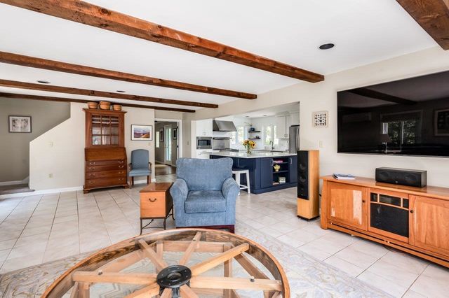 367 Durham Point Road, Durham, NH 03824