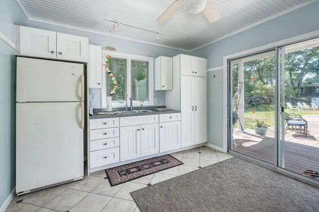 367 Durham Point Road, Durham, NH 03824