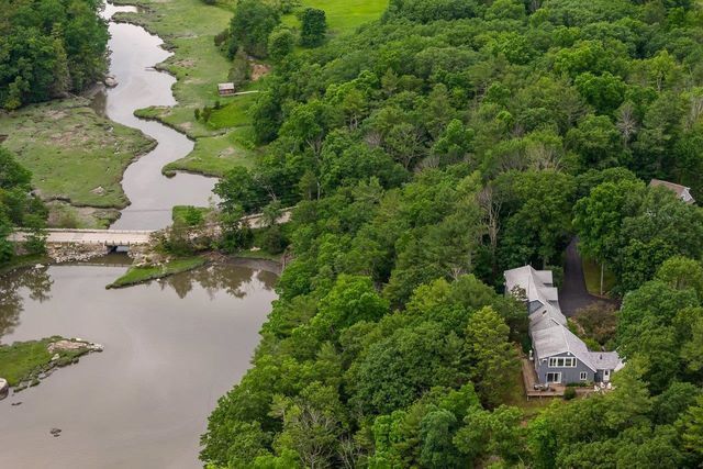 367 Durham Point Road, Durham, NH 03824