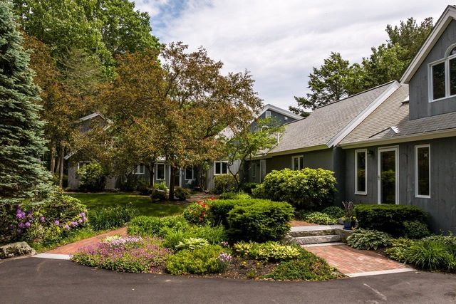 367 Durham Point Road, Durham, NH 03824