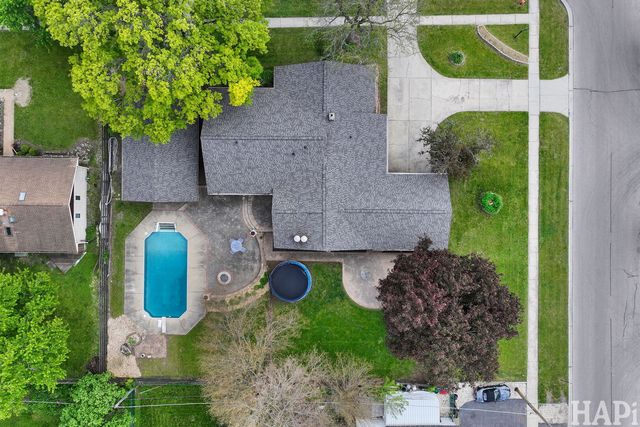 106 Sherwood Drive, Cary, IL 60013