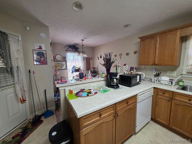 126 Forest Trail, Millbrook, AL 36054