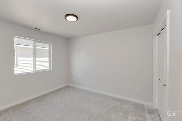 2931 W Animas Creek Dr, Kuna, ID 83634