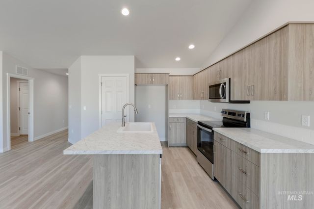 2931 W Animas Creek Dr, Kuna, ID 83634