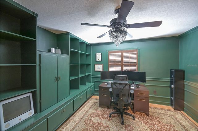 9609 FREDERICKSBURG ROAD, Tampa, FL 33635