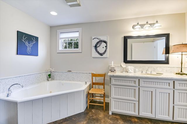 300 MILL RACE LN 4, Wimberley, TX 78676