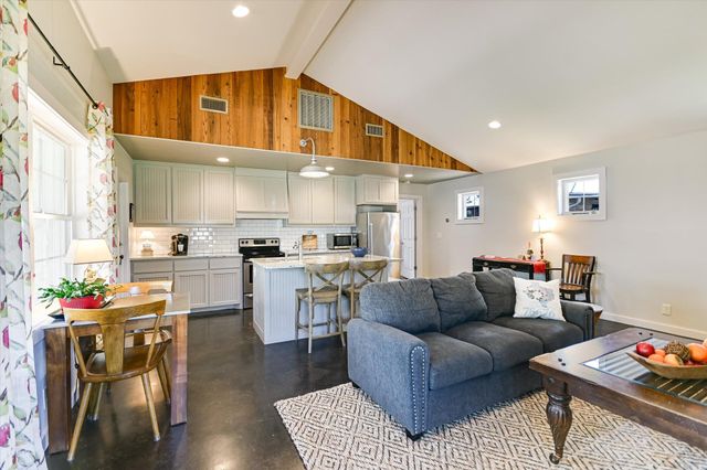 300 MILL RACE LN 4, Wimberley, TX 78676