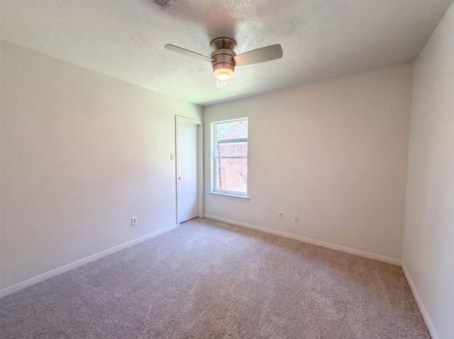 4750 Backenberry Drive, Friendswood, TX 77546