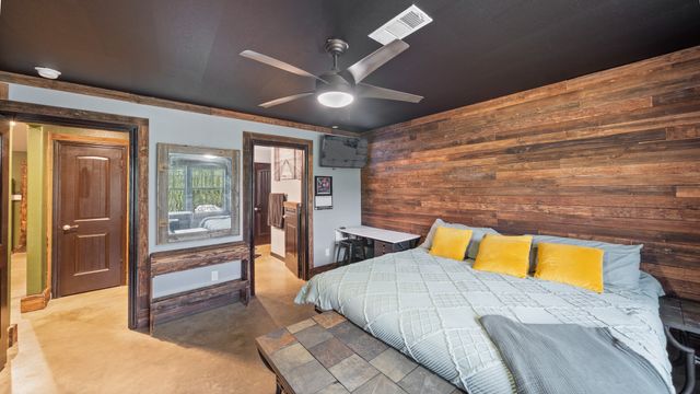 17821 County Road 4069, Kemp, TX 75143