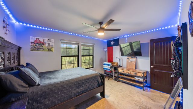 17821 County Road 4069, Kemp, TX 75143