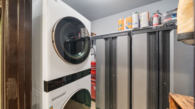 17821 County Road 4069, Kemp, TX 75143