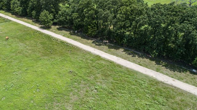 17821 County Road 4069, Kemp, TX 75143