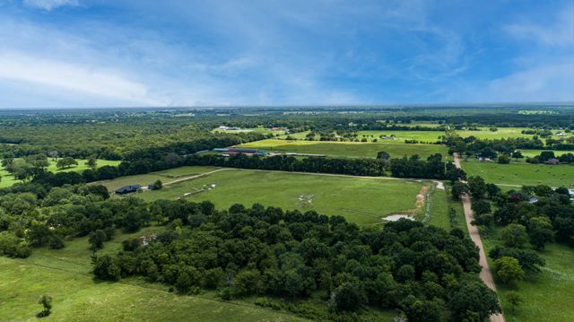 17821 County Road 4069, Kemp, TX 75143