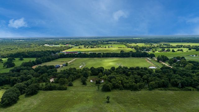 17821 County Road 4069, Kemp, TX 75143