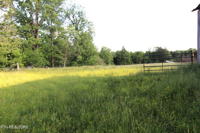 1038 Newton Lane, Crossville, TN 38572