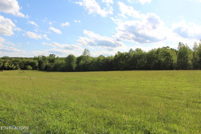 1038 Newton Lane, Crossville, TN 38572