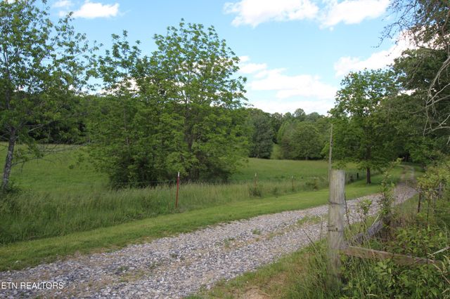 1038 Newton Lane, Crossville, TN 38572