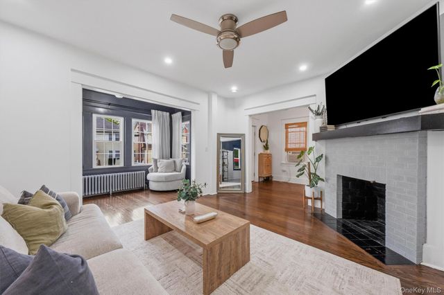 19 Forsythe Place, Newburgh, NY 12550