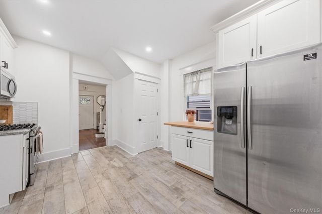 19 Forsythe Place, Newburgh, NY 12550