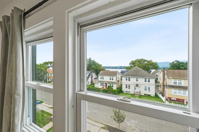 19 Forsythe Place, Newburgh, NY 12550