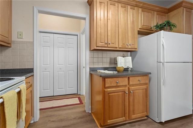 226 Hames Road 235, Woodstock, GA 30188