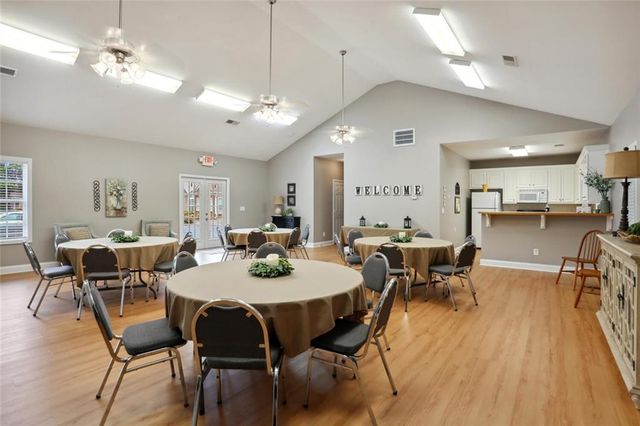 226 Hames Road 235, Woodstock, GA 30188