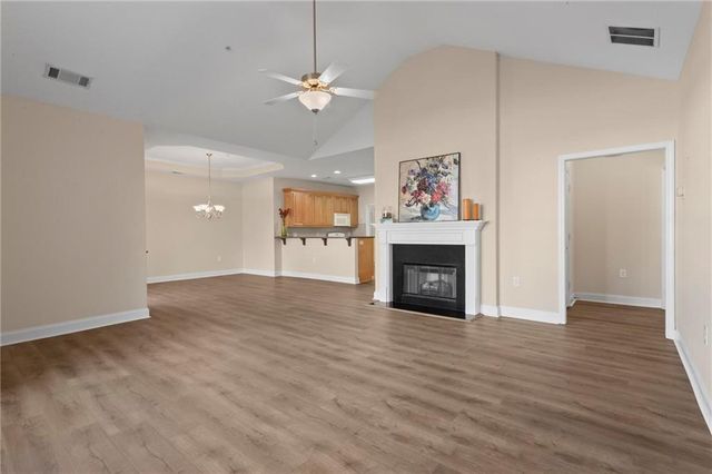 226 Hames Road 235, Woodstock, GA 30188