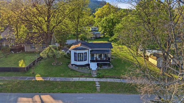 306 Pine Avenue, South Pittsburg, TN 37380