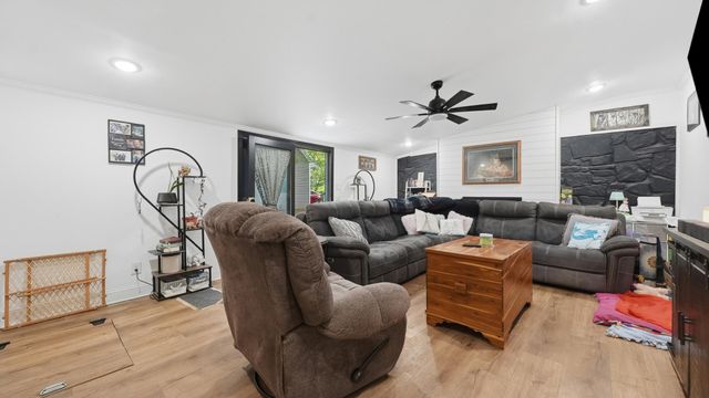306 Pine Avenue, South Pittsburg, TN 37380