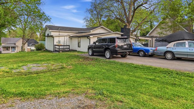 306 Pine Avenue, South Pittsburg, TN 37380