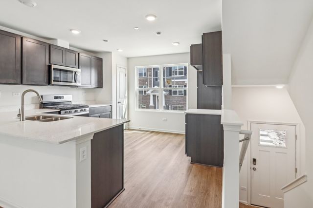 6373 Ulster Drive, Tinley Park, IL 60477