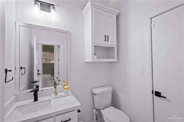 1615 Lago Delton Drive, Edinburg, TX 78542