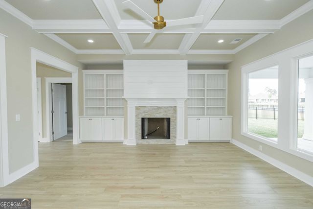 201 Riley Hunter Drive, Kingsland, GA 31548