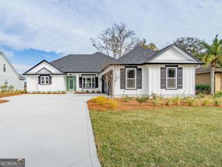 201 Riley Hunter Drive, Kingsland, GA 31548