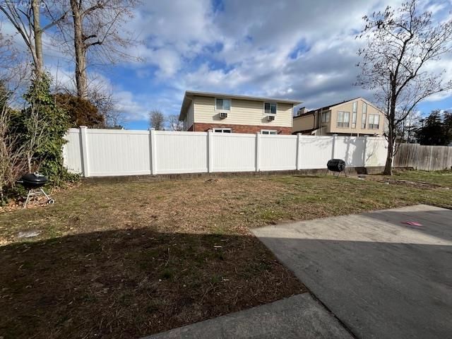 46 Firwood Road 1st, Port Washington, NY 11050