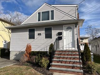 46 Firwood Road 1st, Port Washington, NY 11050