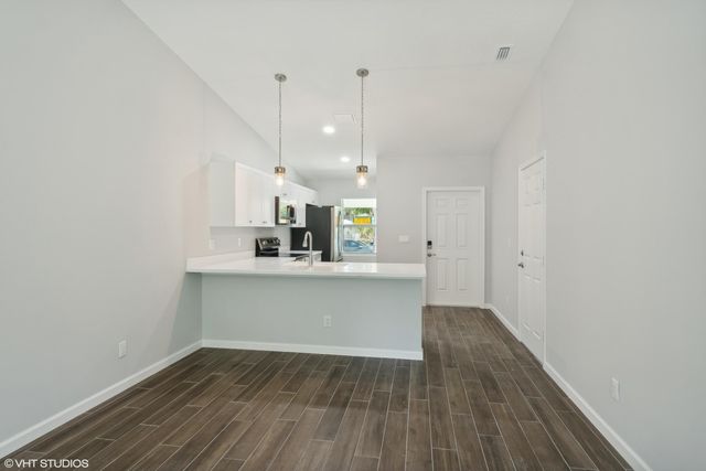 636 35TH Street, West Palm Beach, FL 33407