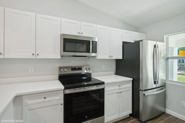 636 35TH Street, West Palm Beach, FL 33407