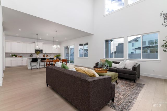 1309 W Grassland Ct, Middleton, ID 83644