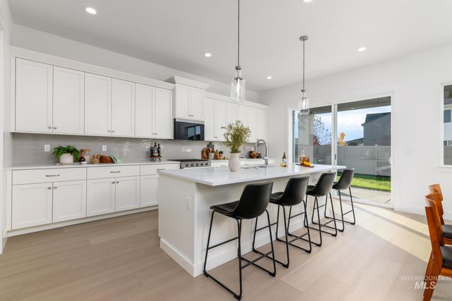 1309 W Grassland Ct, Middleton, ID 83644