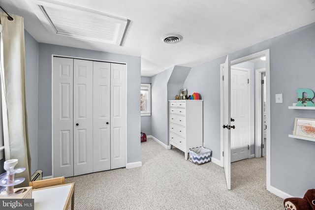 260 FAIRVIEW AVE, West Berlin, NJ 08091