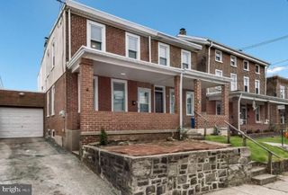 29 S PENN ST, Clifton Heights, PA 19018