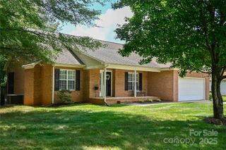 600 Emerson Drive, Mooresville, NC 28115